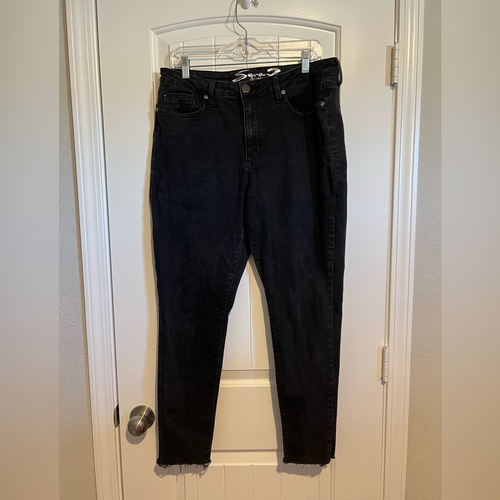 Seven7 Women's Mid Rise Skinny Dark Jeans